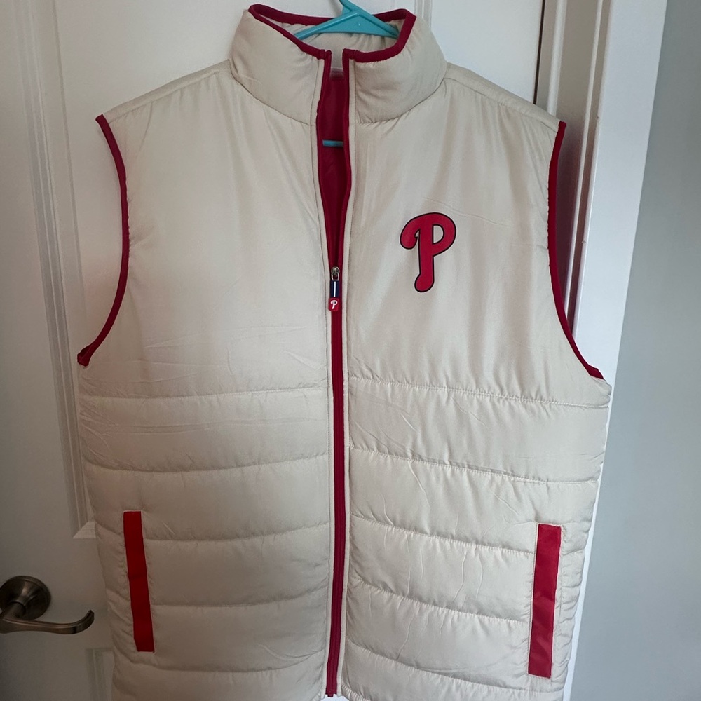 Philadelphia Phillies puffer vest